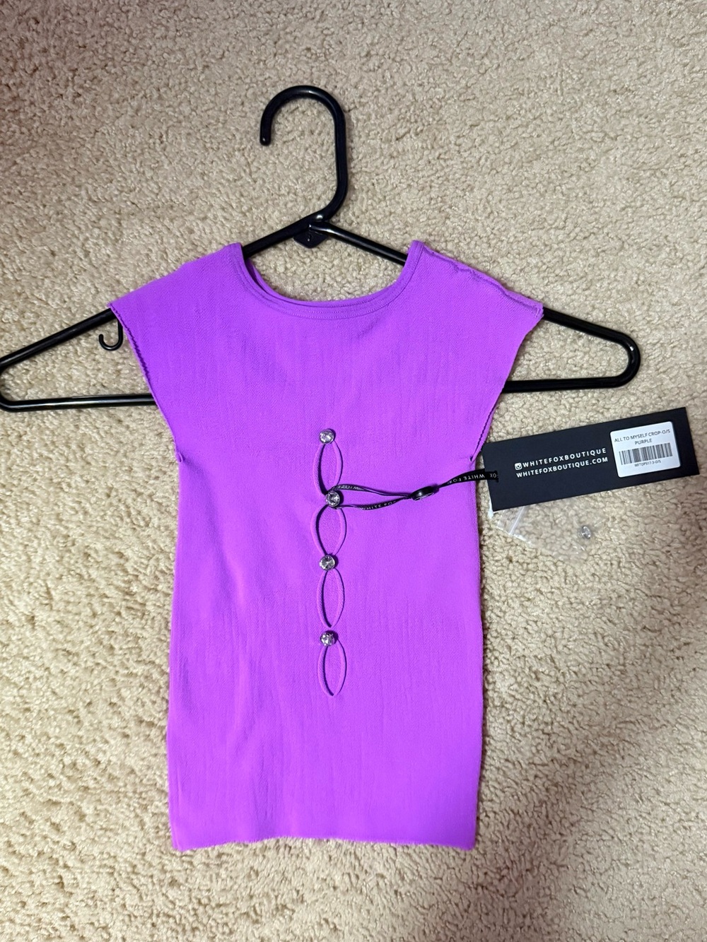 White Fox Boutique Purple Cap-Sleeve Crop Top with Front Oval Detail